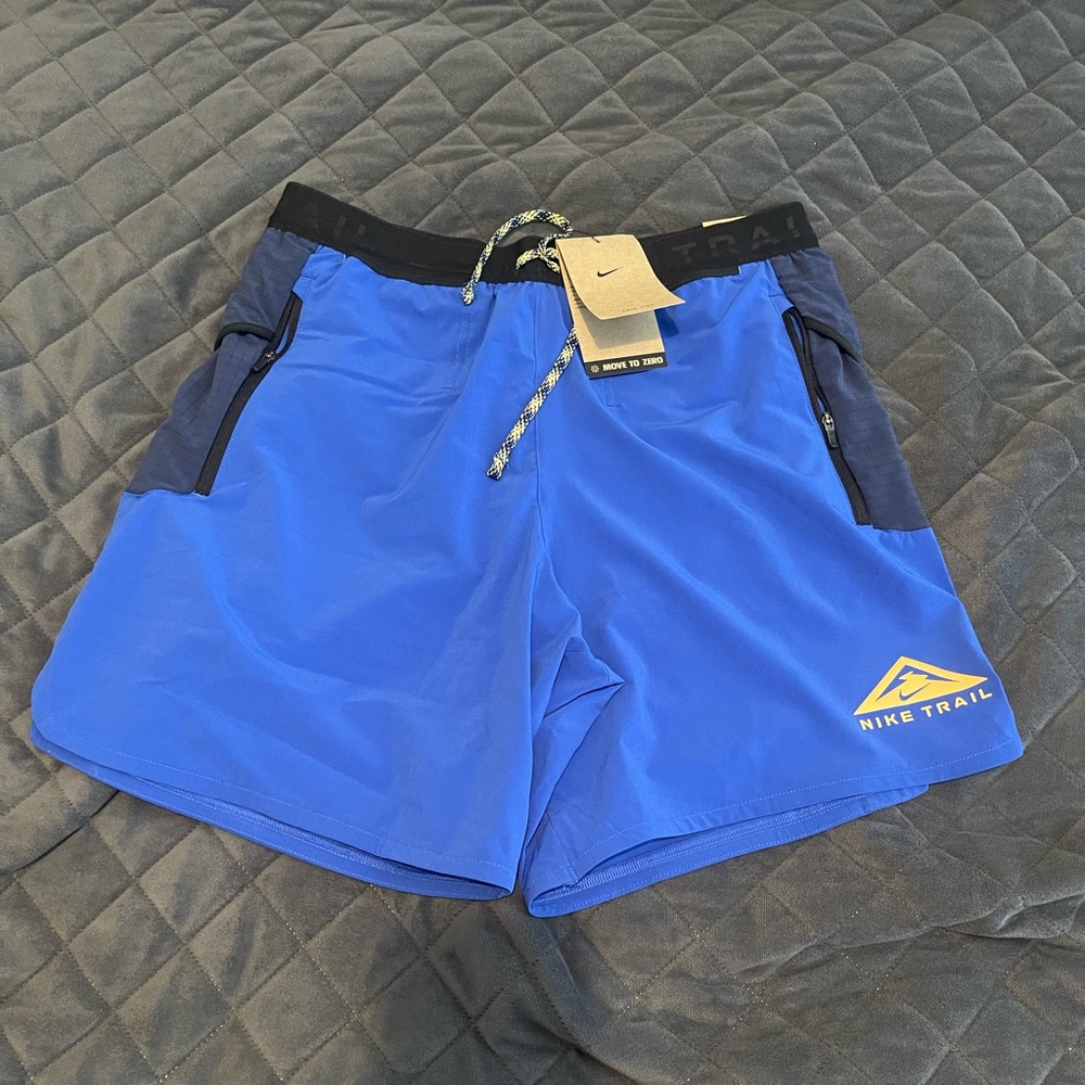 Nike Trail Running shorts Sz Small